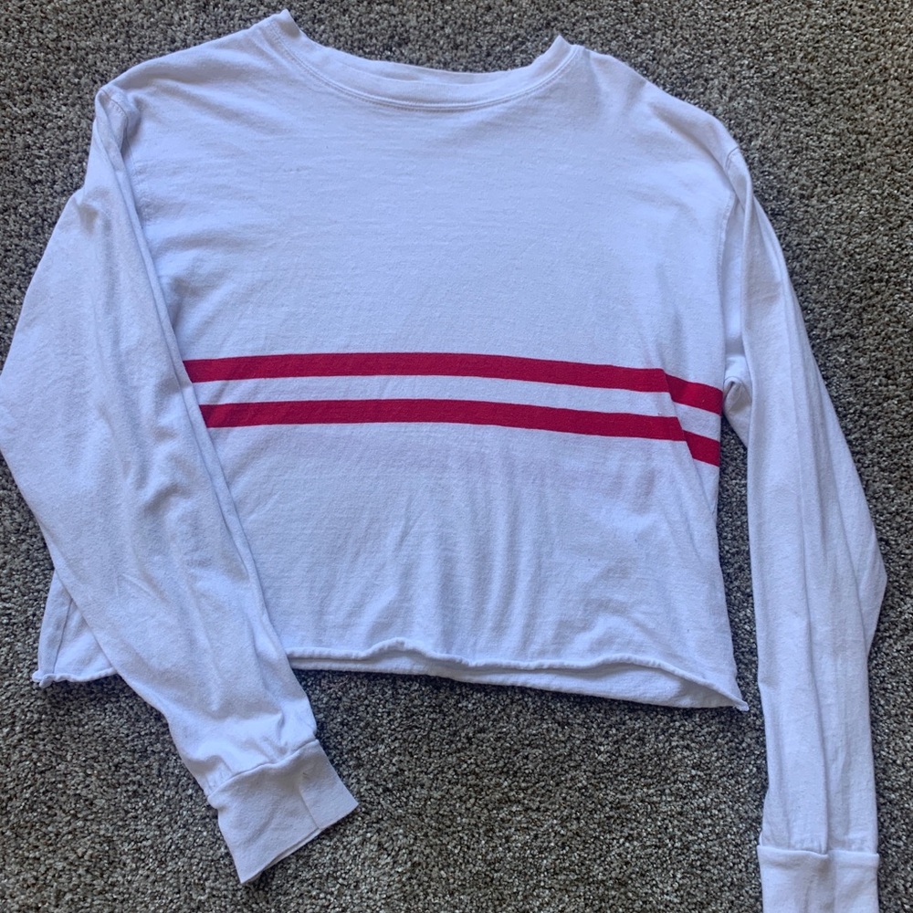 Brandy Melville 
Acacia top
One size